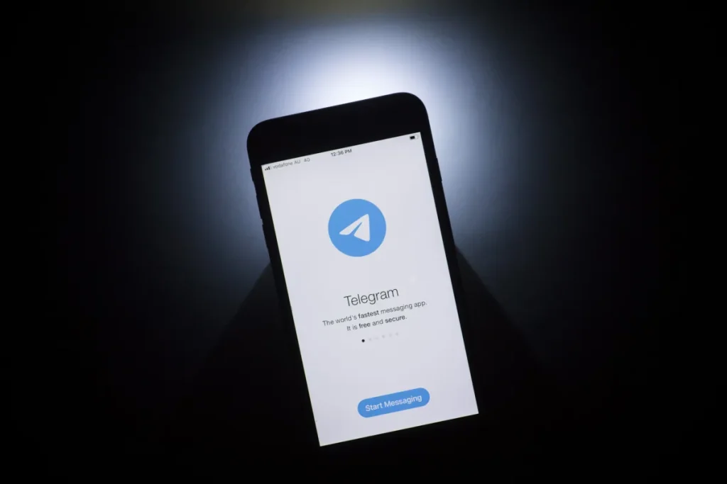 Telegram 功能全解析：隐私保护、无限云端、跨平台同步与自动化工具说明