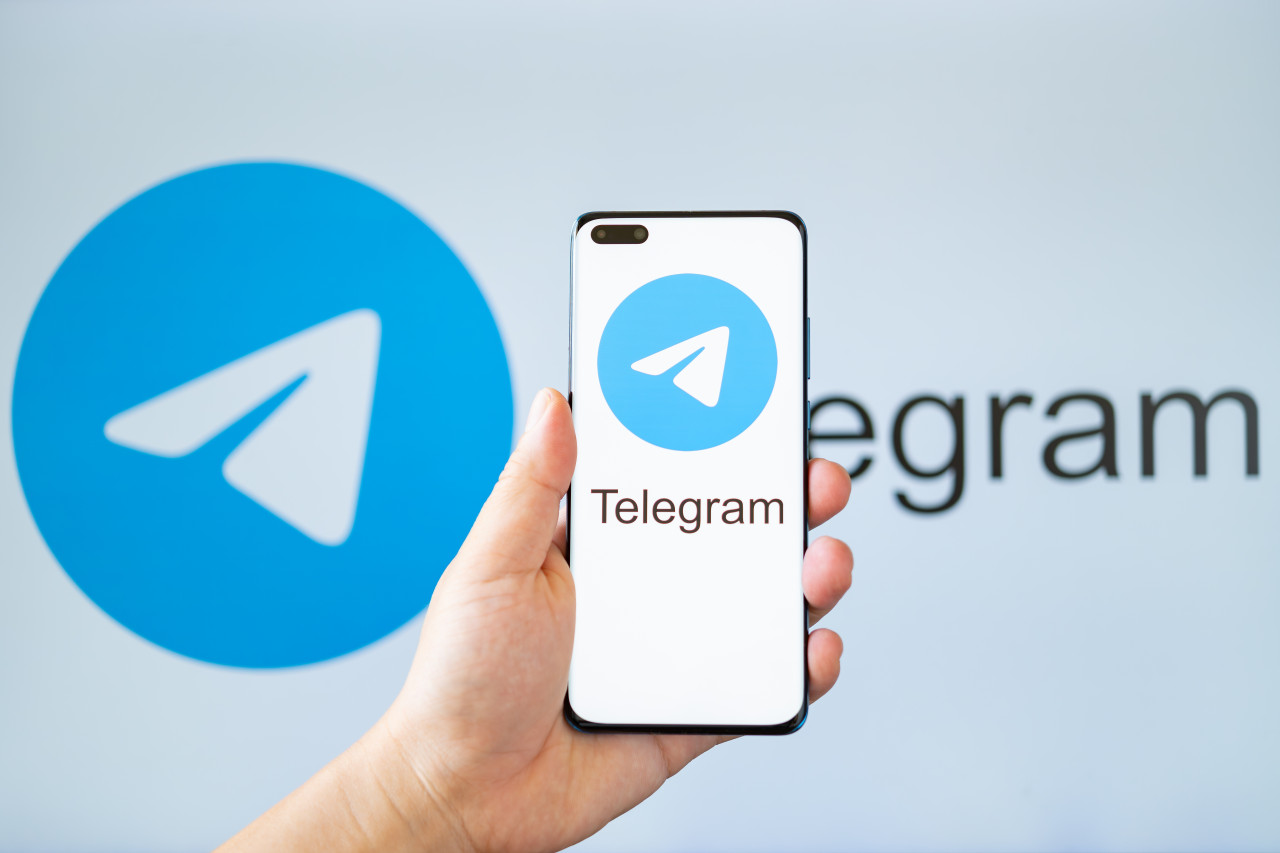Telegram 机器人怎么自动回复?|关键词触发、私聊/群组差异与完整搭建流程